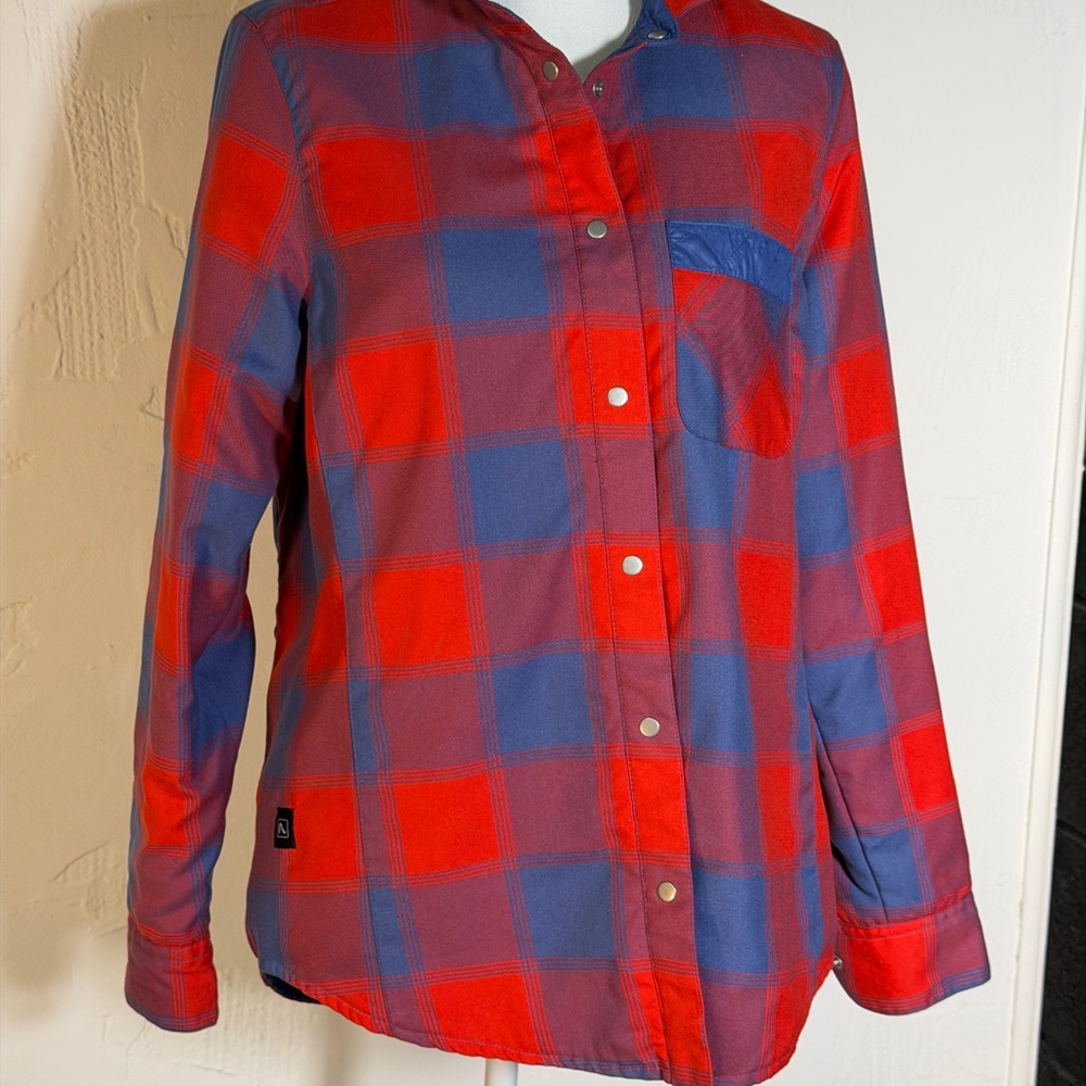 Red and Blue Plaid Reversible Quilted Shacket Snap Button-Up - Picture 7 of 16